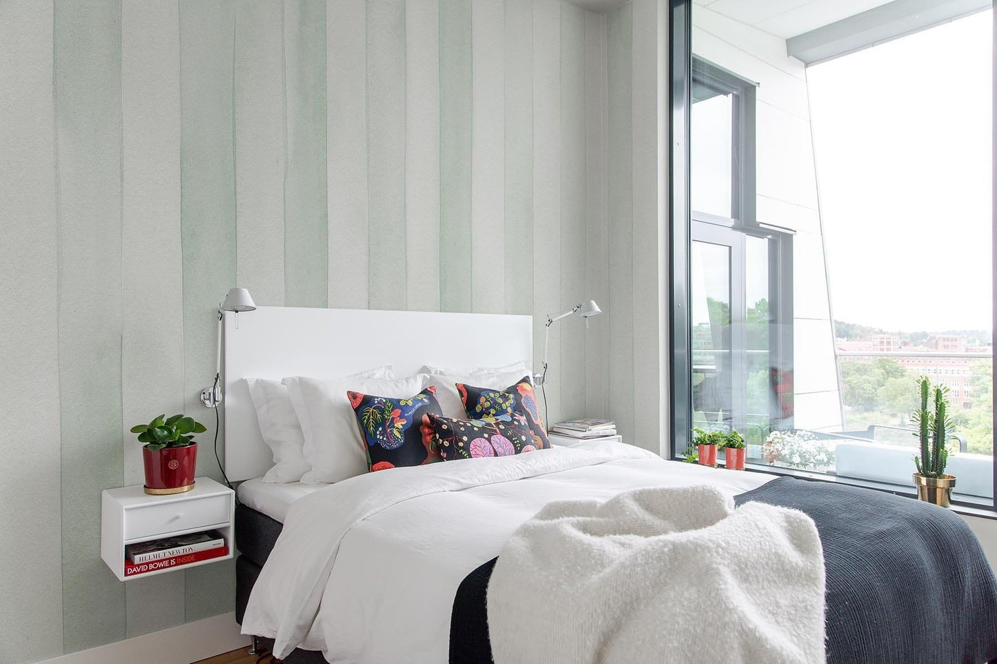 Aquarelle Stripe Pastel Green