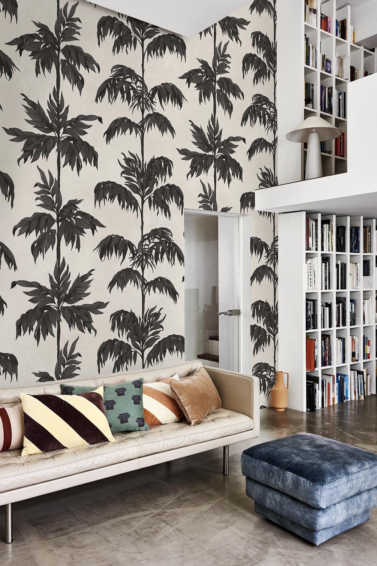 Vintage Palm Tree Small Black White