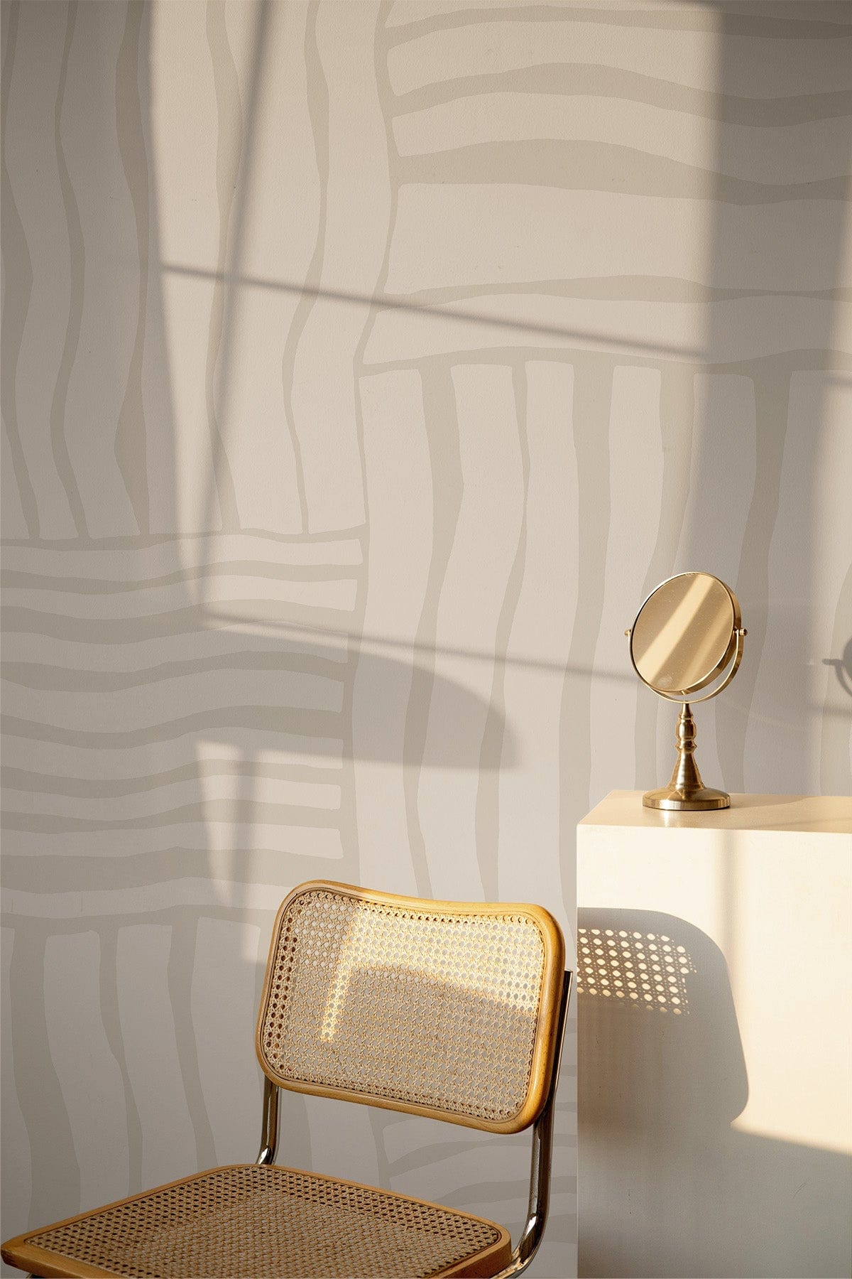  Linear Contrast Beige