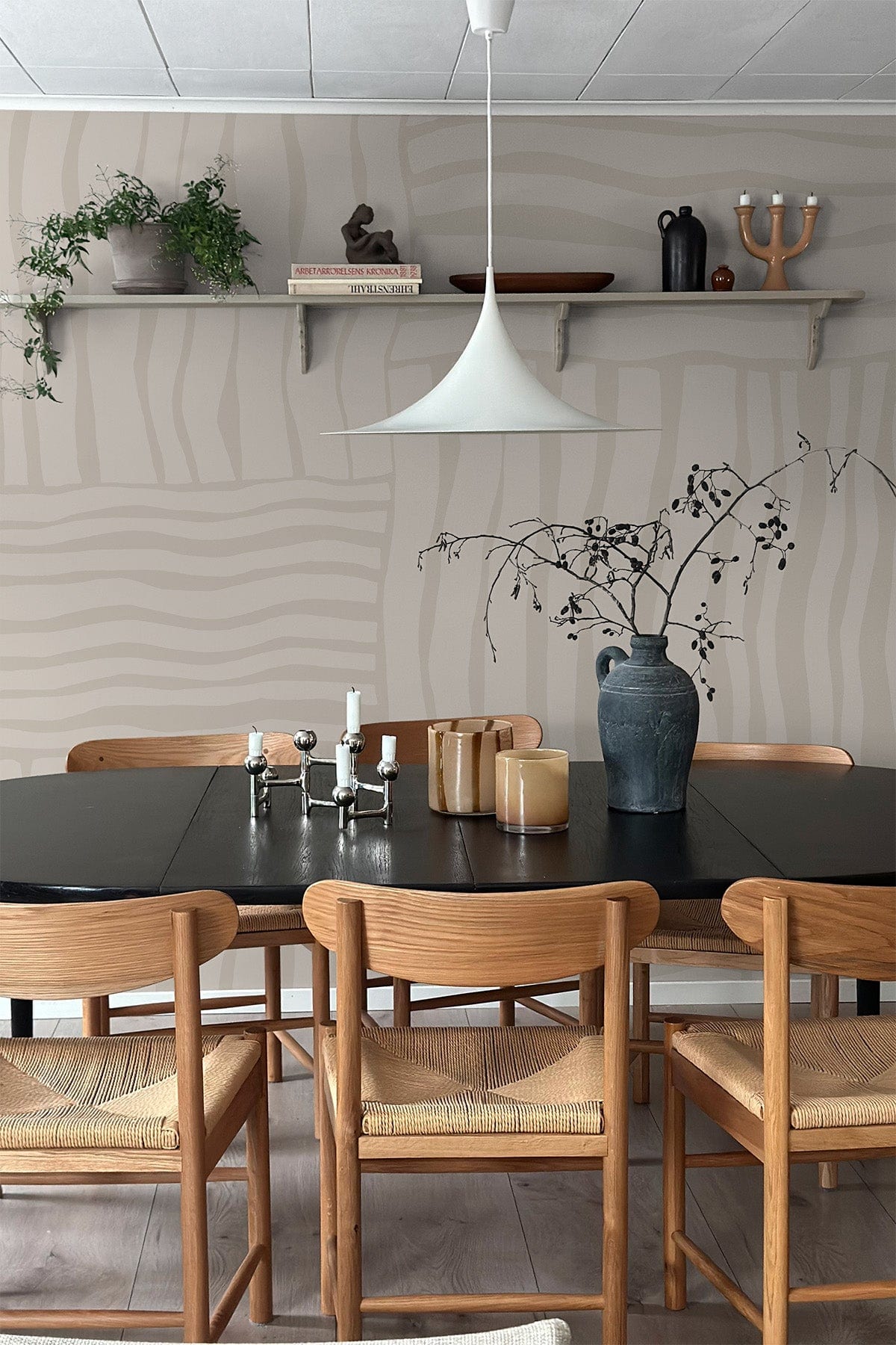 Linear Contrast Beige
