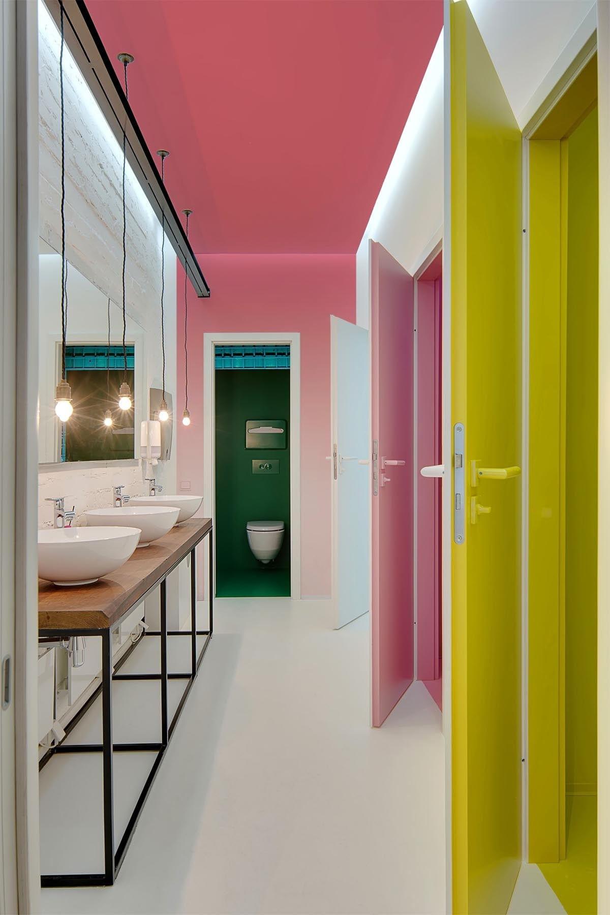  Gradient Color Pink