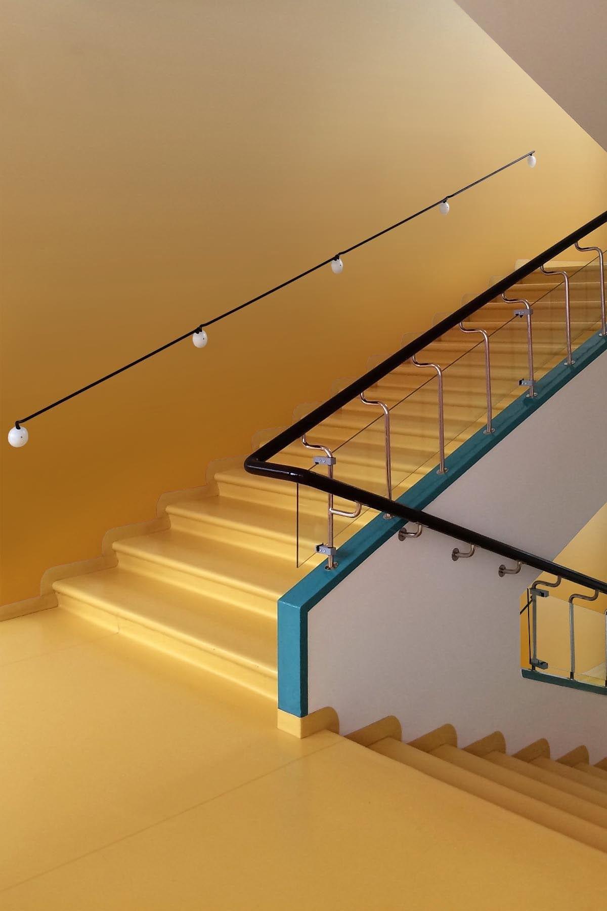  Gradient Color Yellow