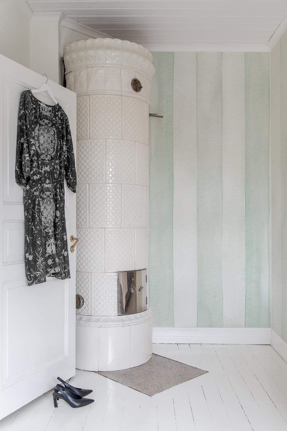  Aquarelle Stripe Pastel Green