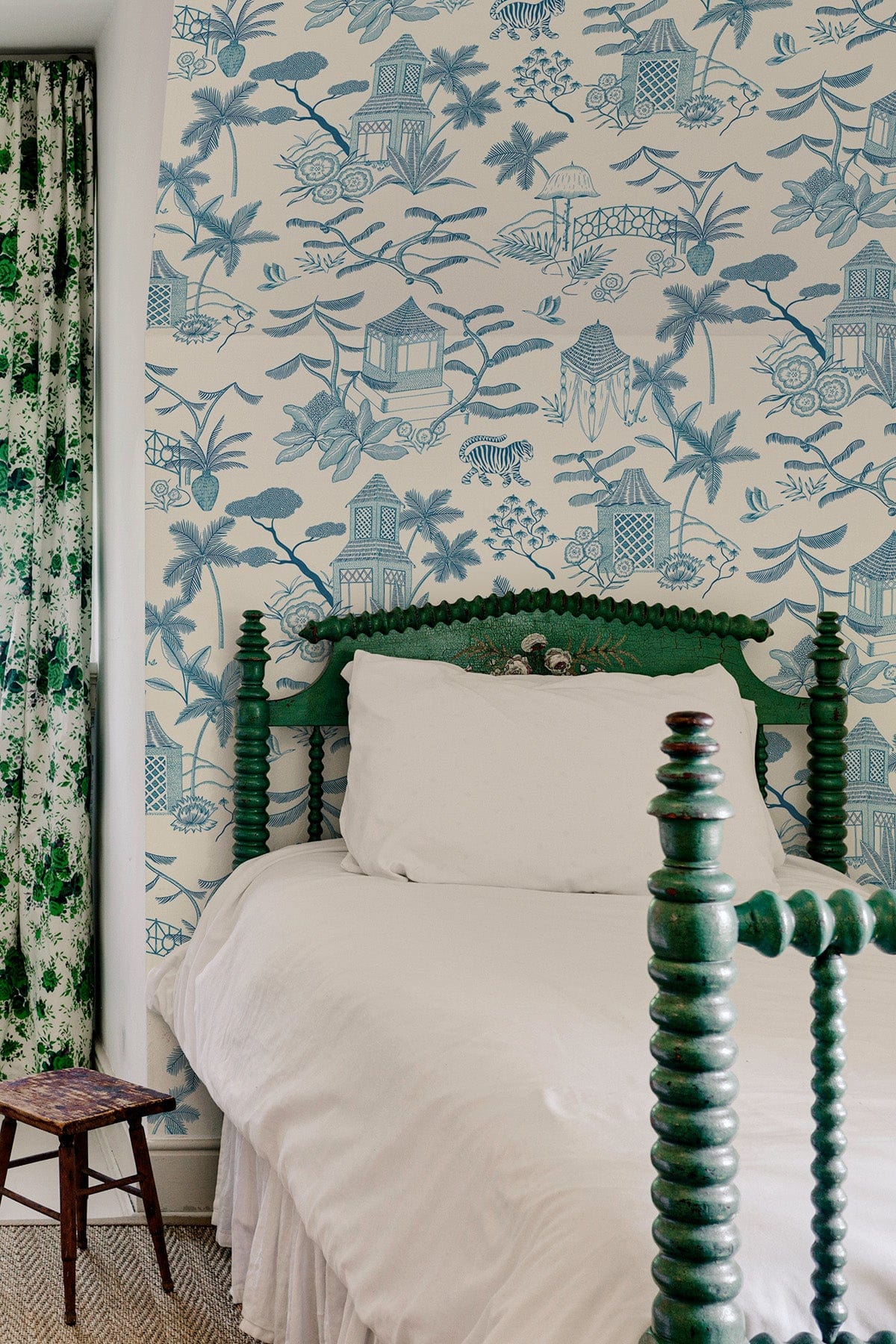  Tropical Island Toile Blue