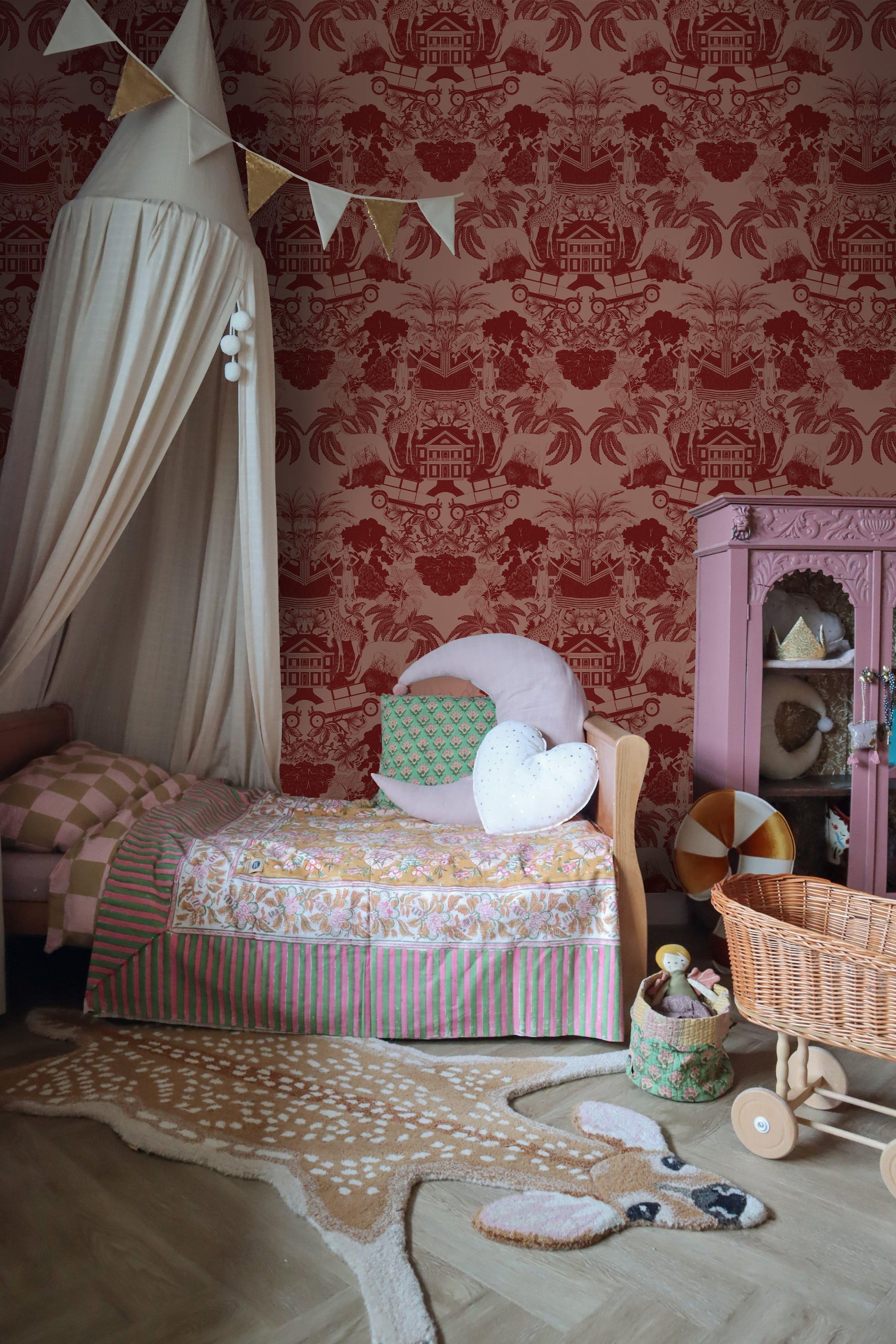  Toile DeMedallion Red