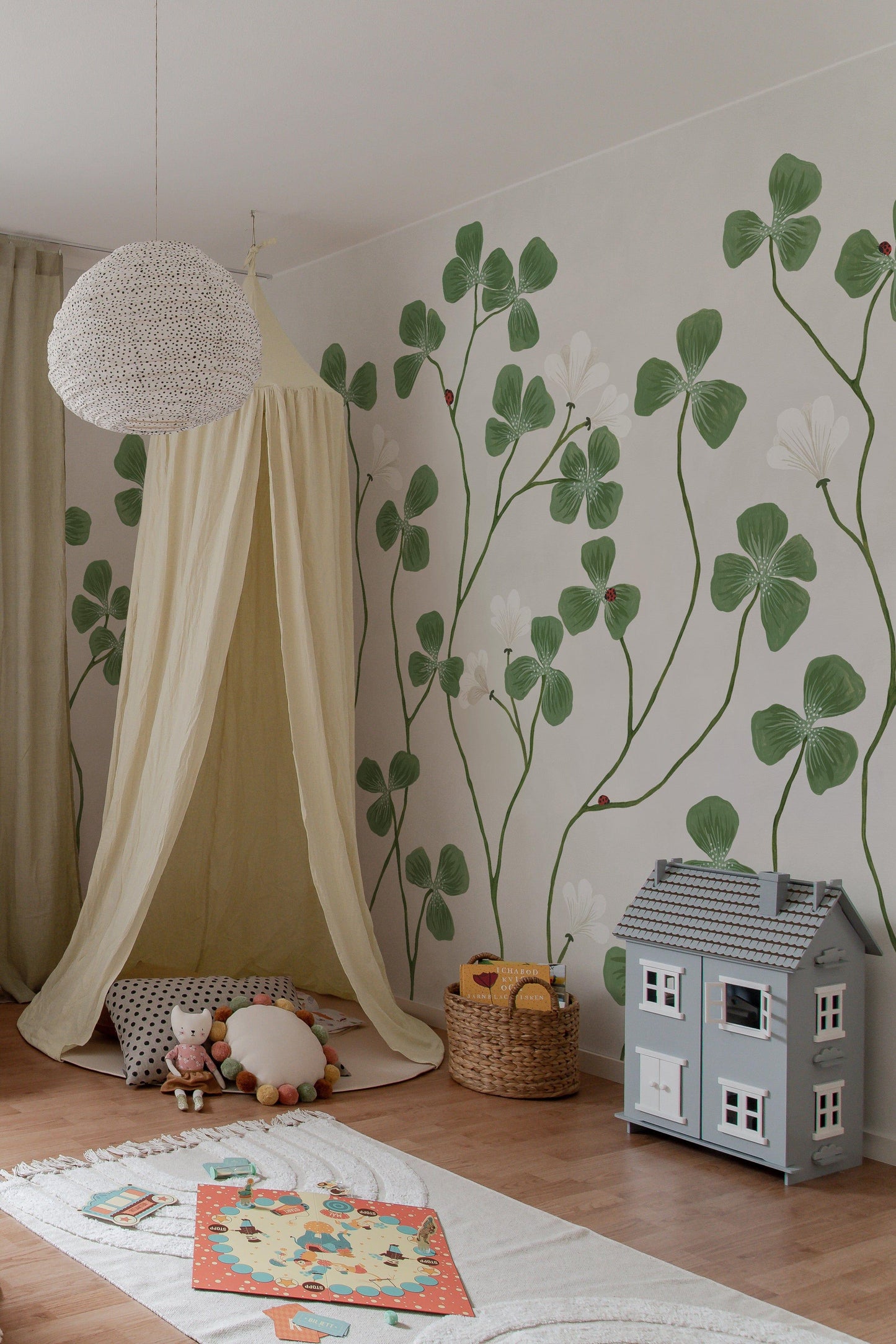  Clover Garden Green