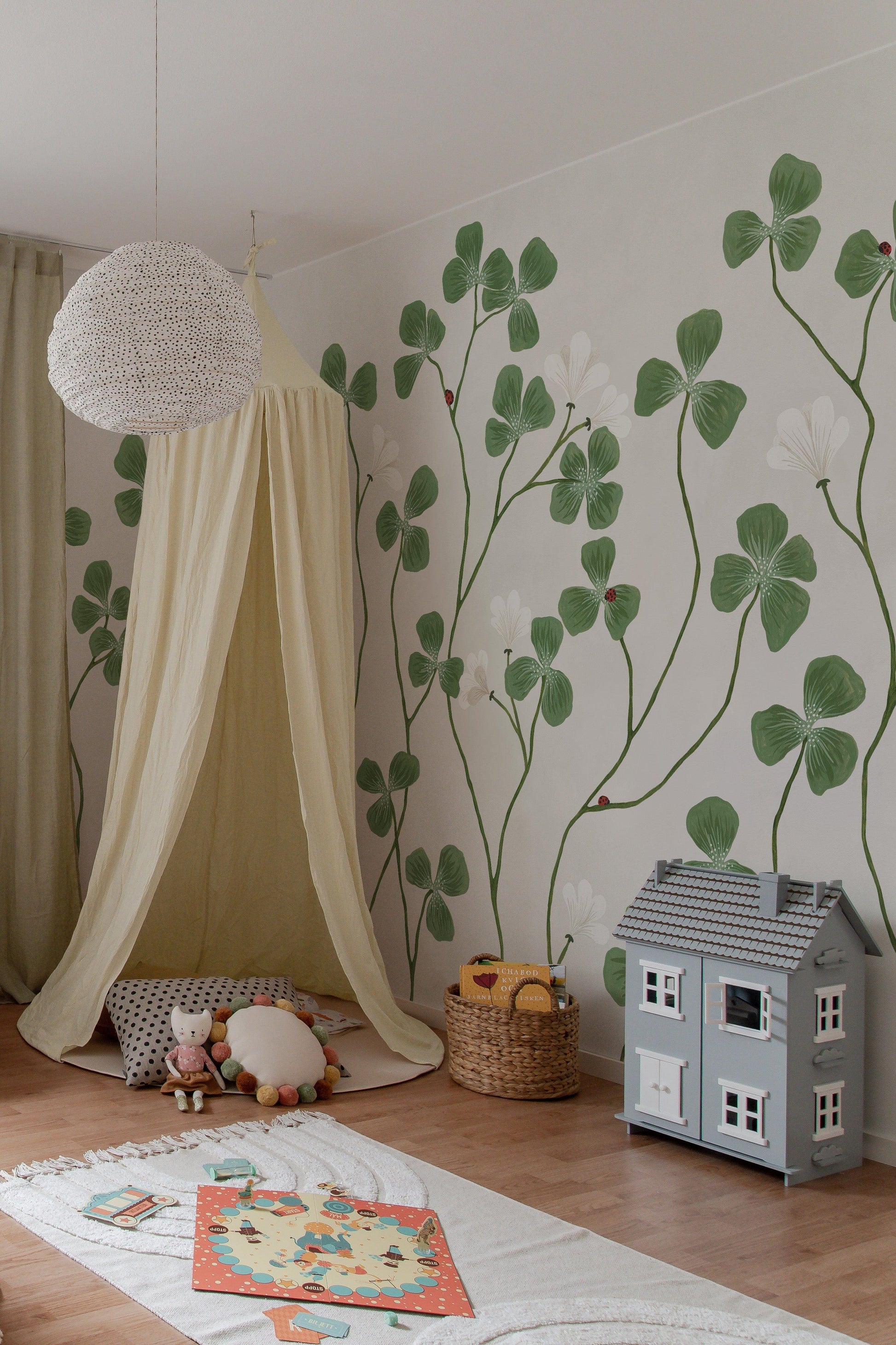  Clover Garden Green