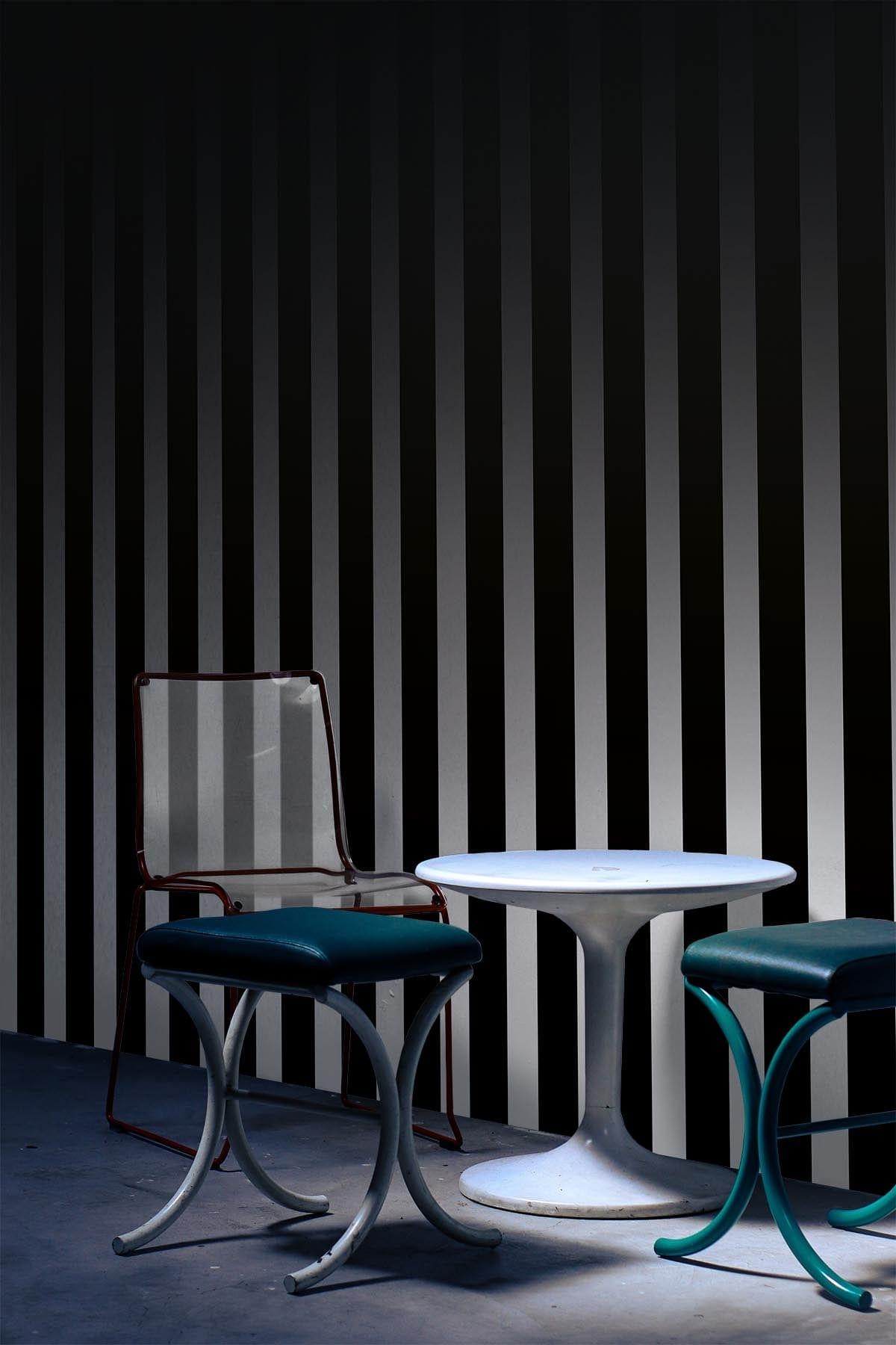  Gradient Stripe Black