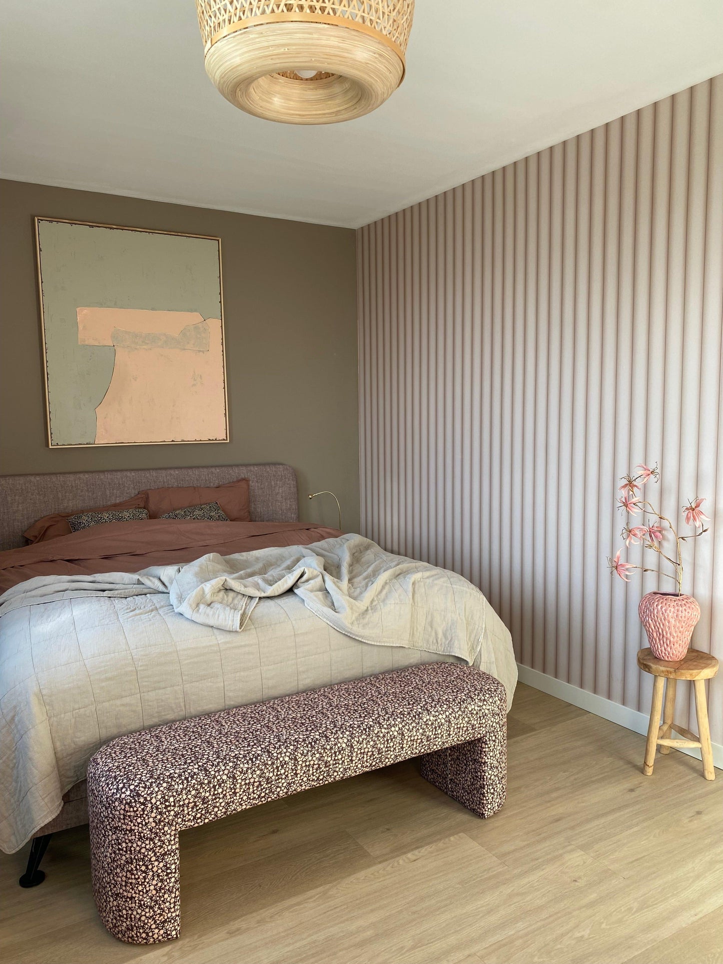  Curved Wall Panel Nude