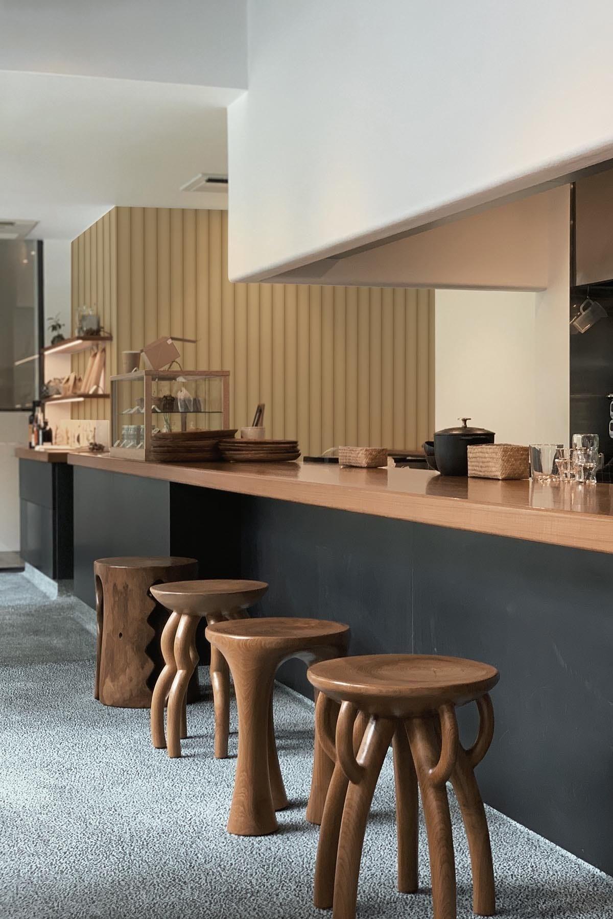  Curved Wall Panel Ochre