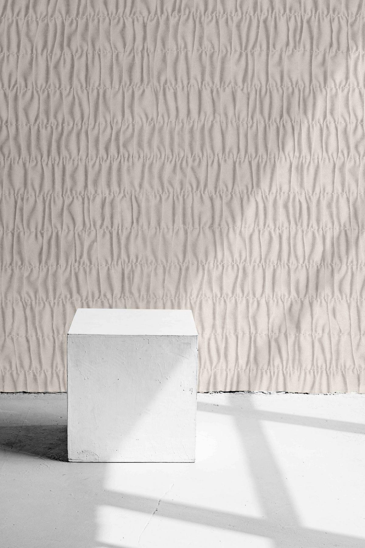  Soft Wrinkle Pale Beige