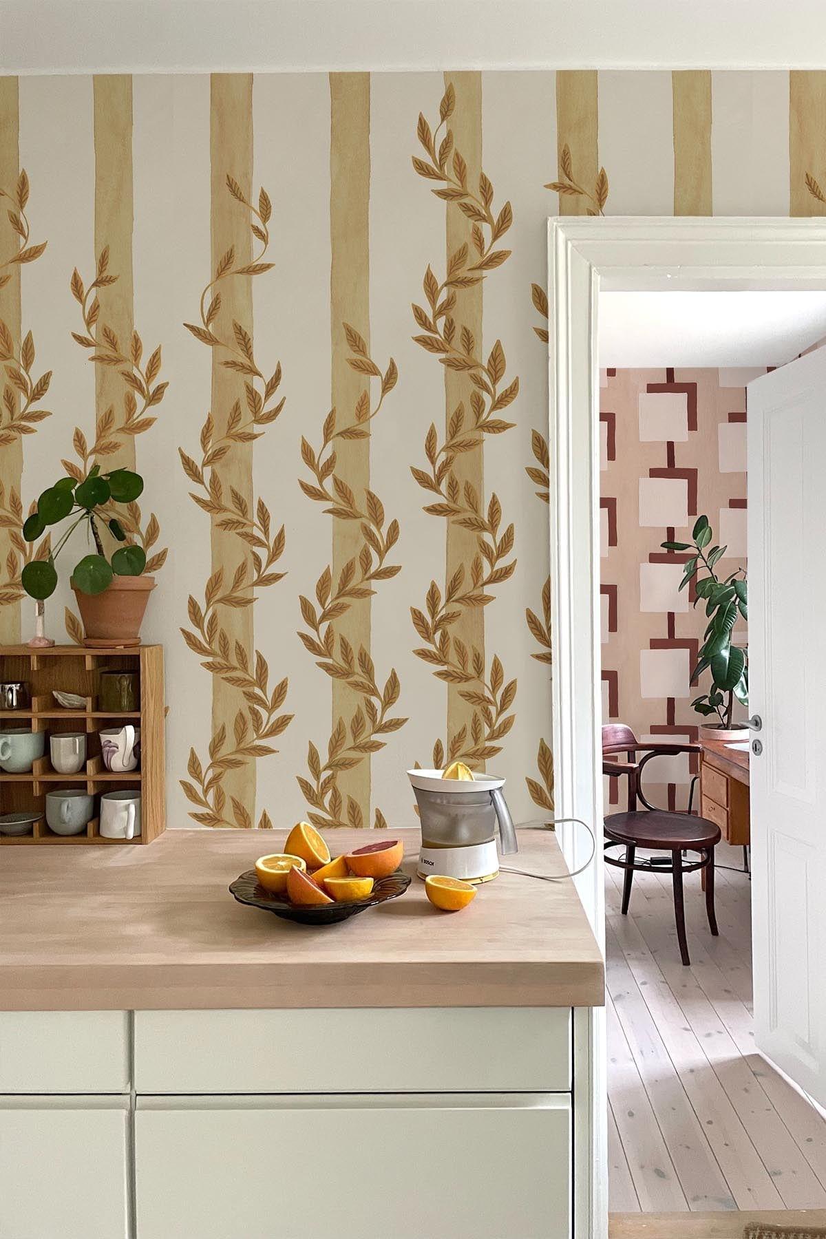  Botanical Stripe Yellow