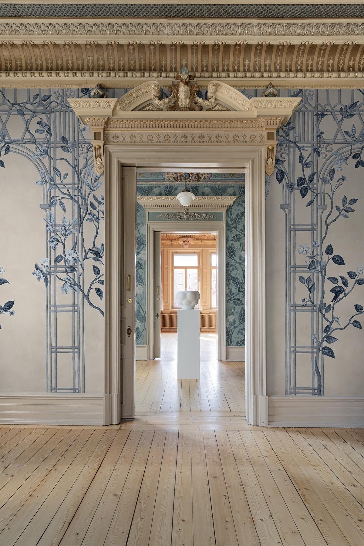  Chinoiserie Arches Blue
