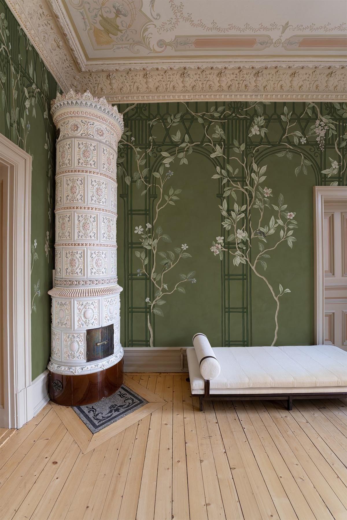  Chinoiserie Arches Dark Green