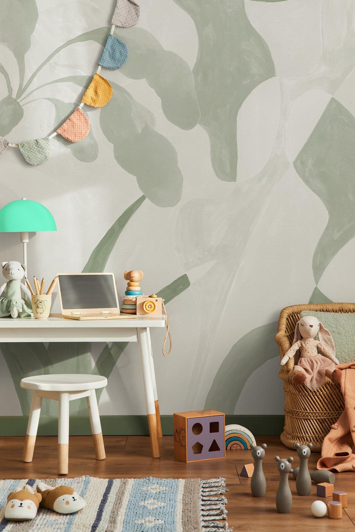  Abstract Utopia Pastel Green