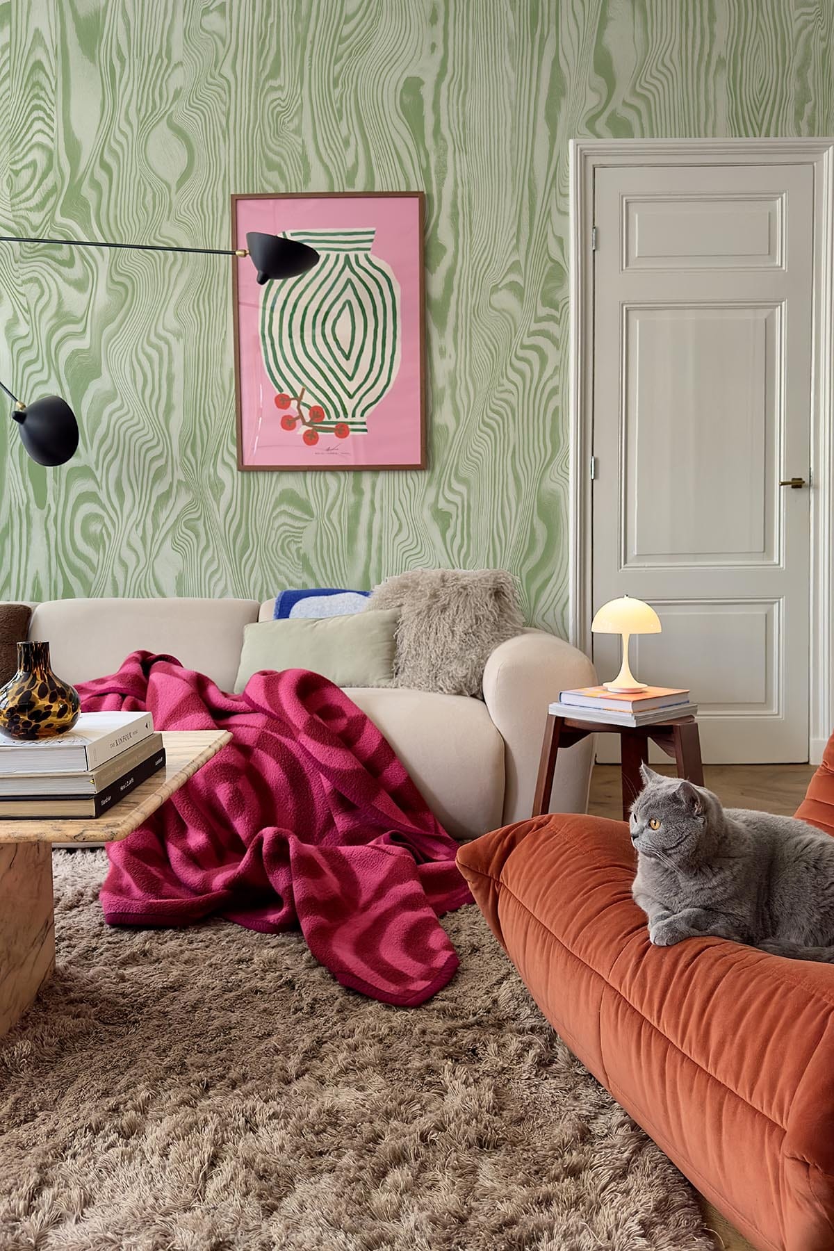  Vibrant Veneer Green
