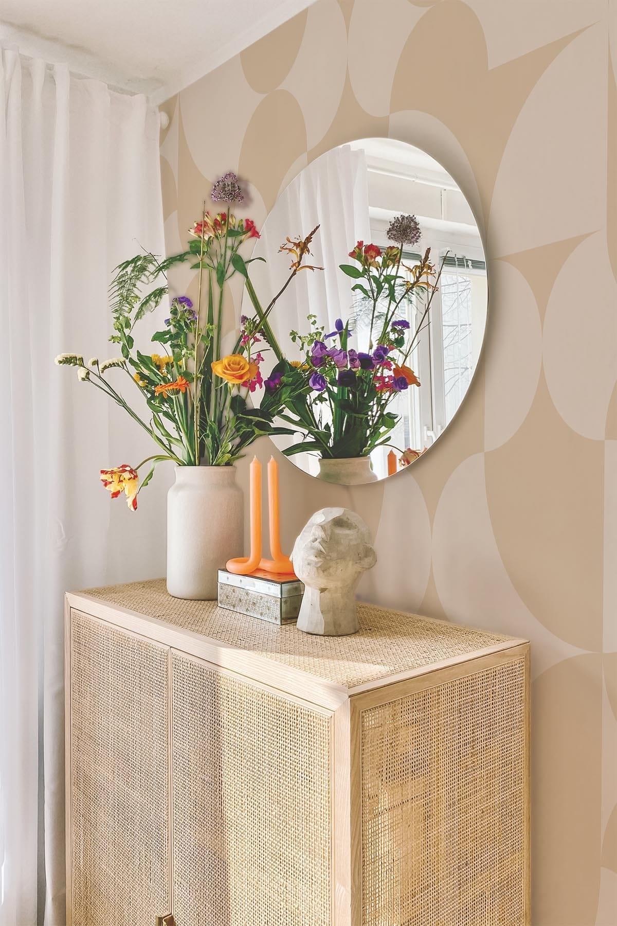  Retro Geometric Pale Yellow