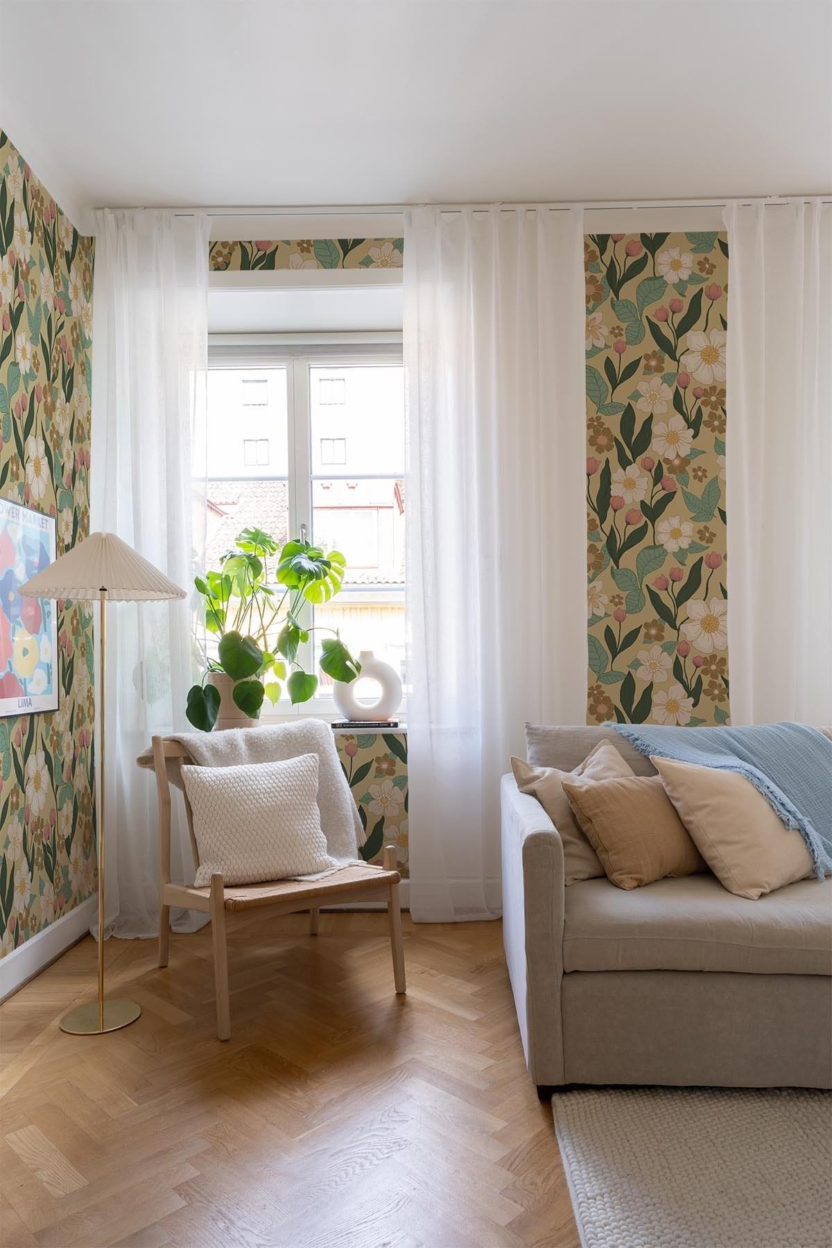  Vintage Garden Yellow