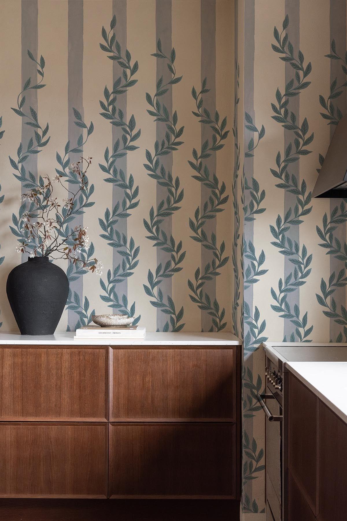  Botanical Stripe Light Blue