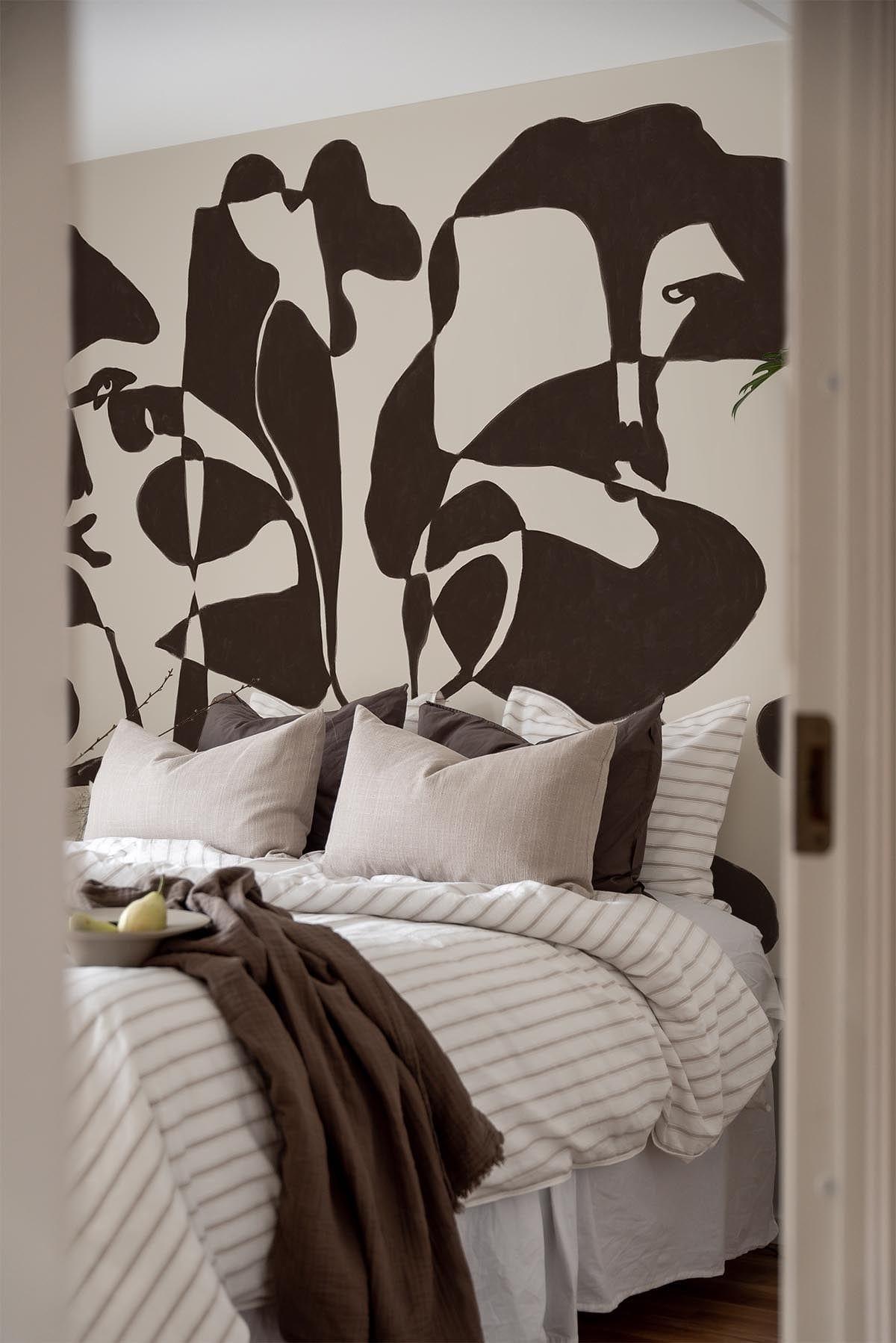  Abstract Faces Dark Brown