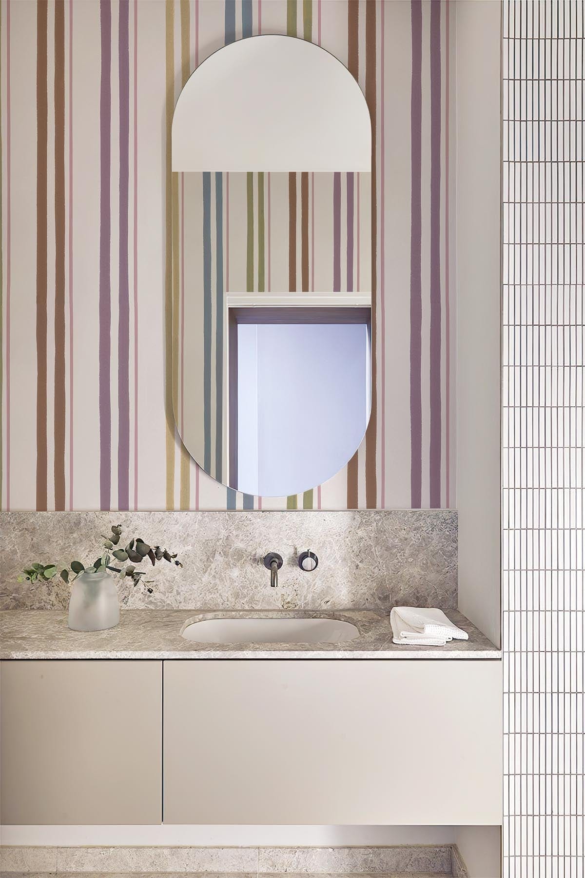  Contemporary Stripe Pastel Multi
